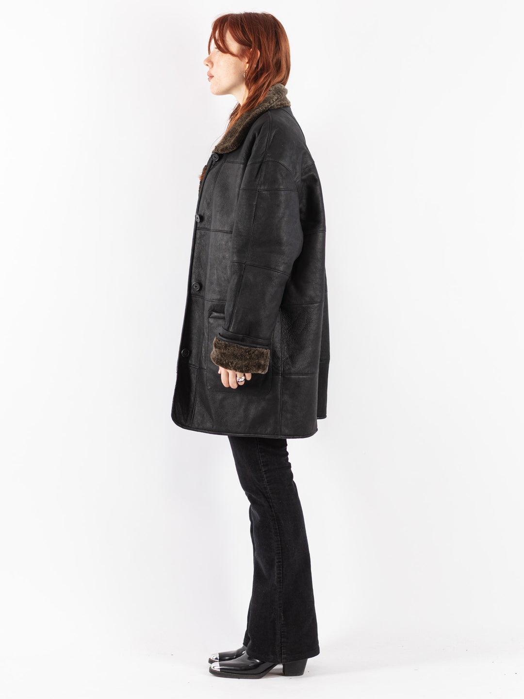 Vintage 90's Women Sheepskin Coat in Black