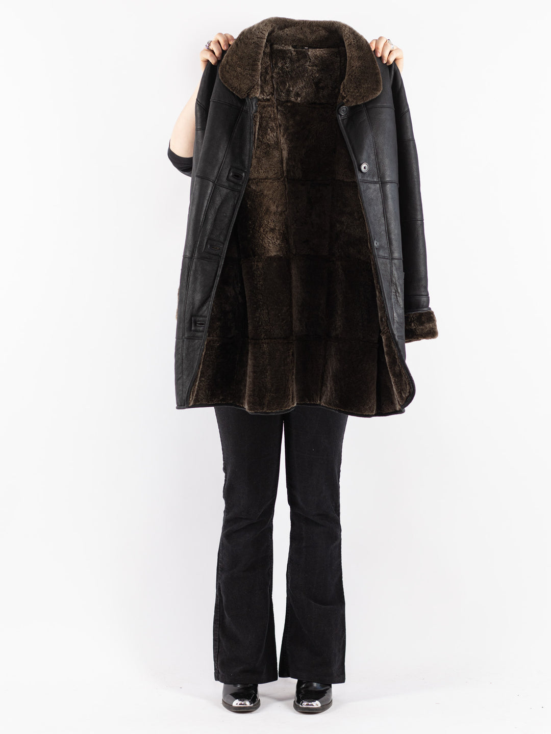 Vintage 90's Women Sheepskin Coat in Black