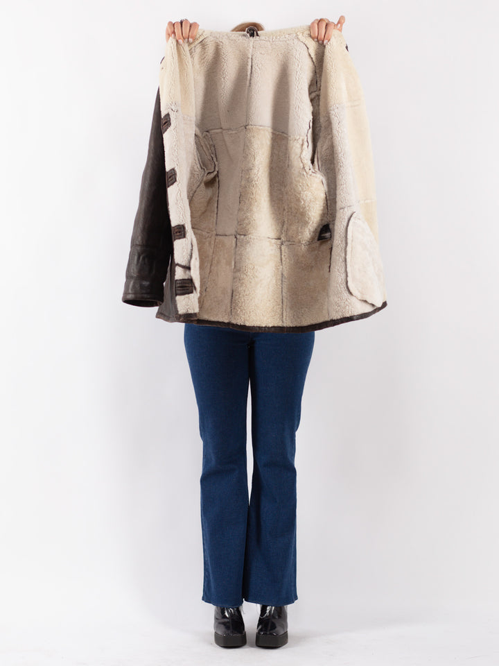 Vintage 90's Women Sheepskin Coat in Brown