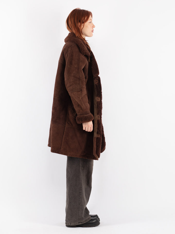 Vintage 90's Women Sheepskin Coat in Brown