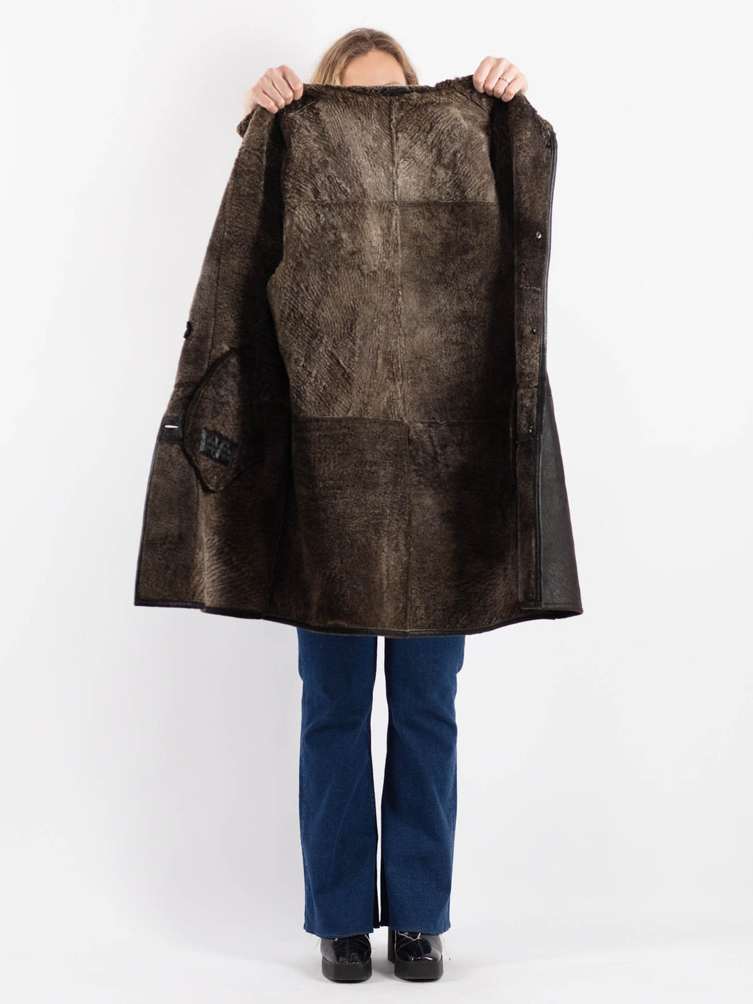 Vintage 90's Women Sheepskin Coat in BlackV9219