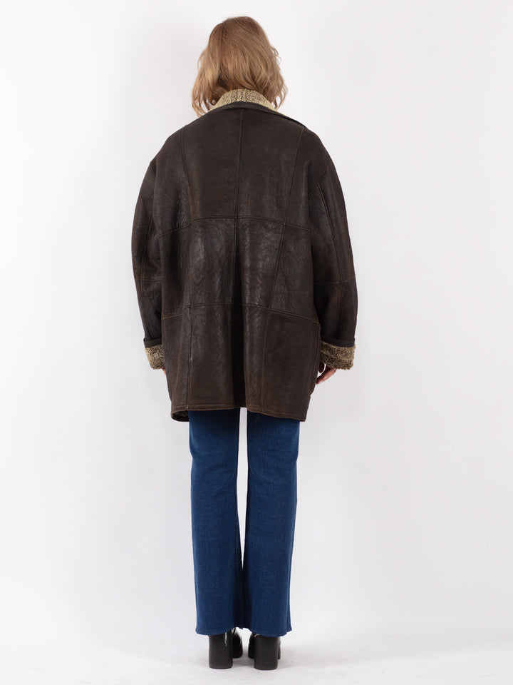 Vintage 90's Women Sheepskin Coat in Brown