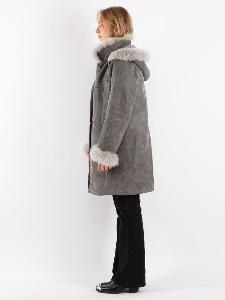 Vintage 90's Women Sheepskin Coat in Gray