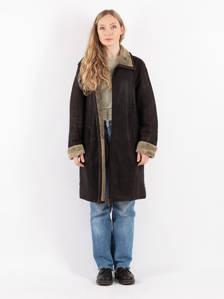 Vintage 90's Women Sheepskin Coat in Brown