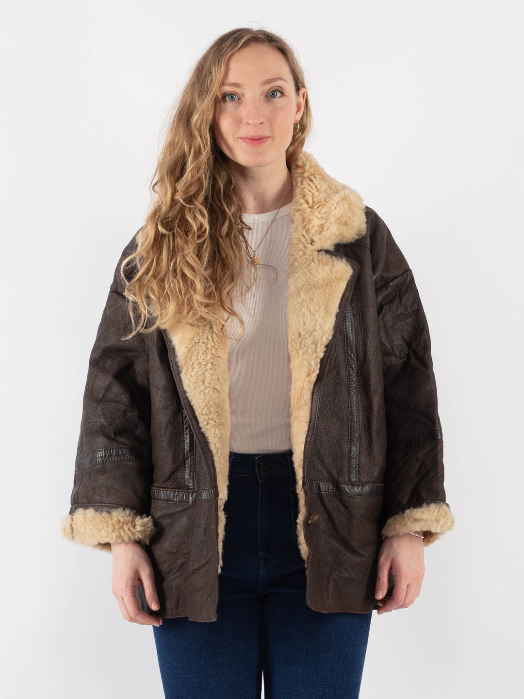 Vintage 90's Women Sheepskin Coat in BrownV9433
