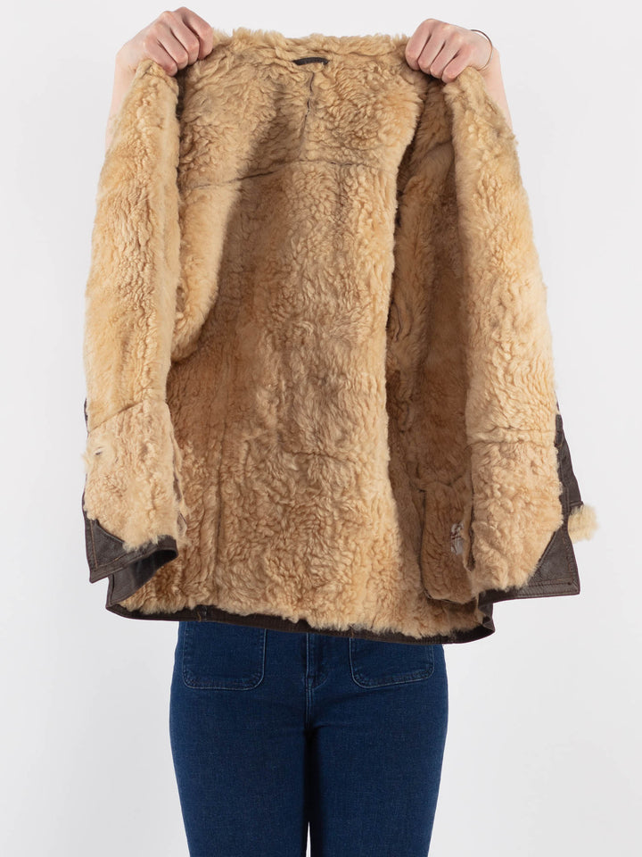 Vintage 90's Women Sheepskin Coat in BrownV9433