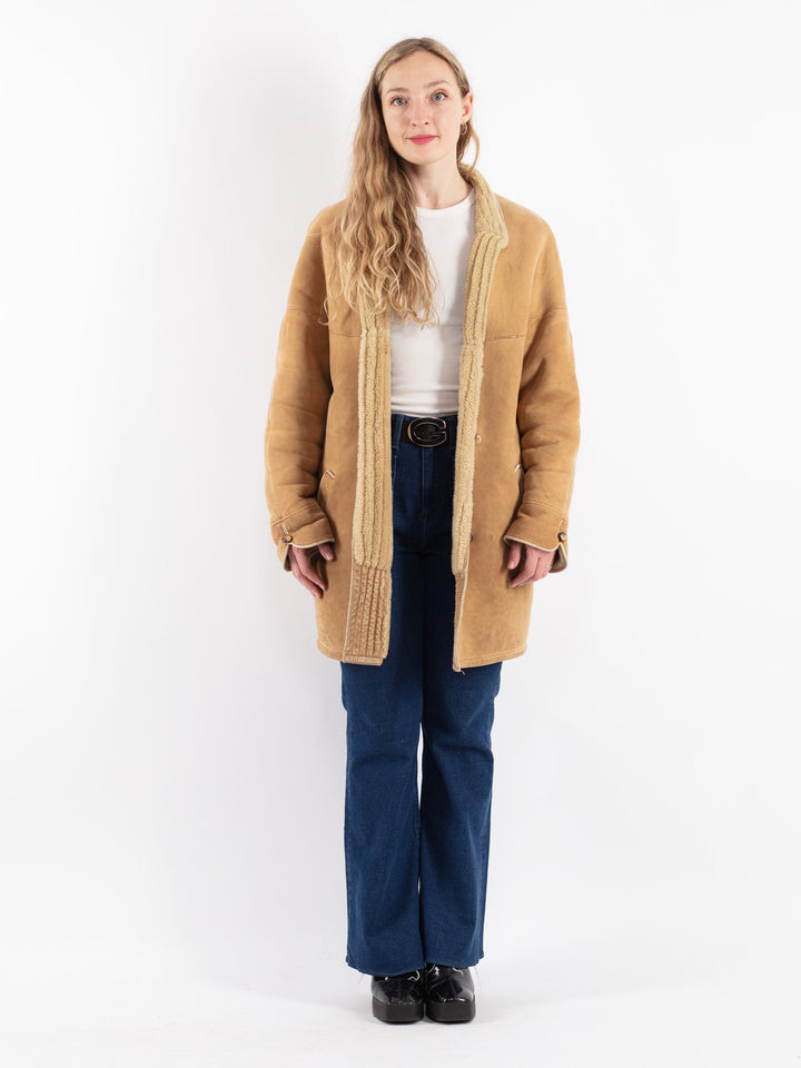 Vintage 90's Women Sheepskin Coat in Beige