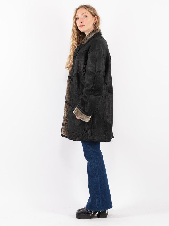 Vintage 90's Women Sheepskin Coat in Black