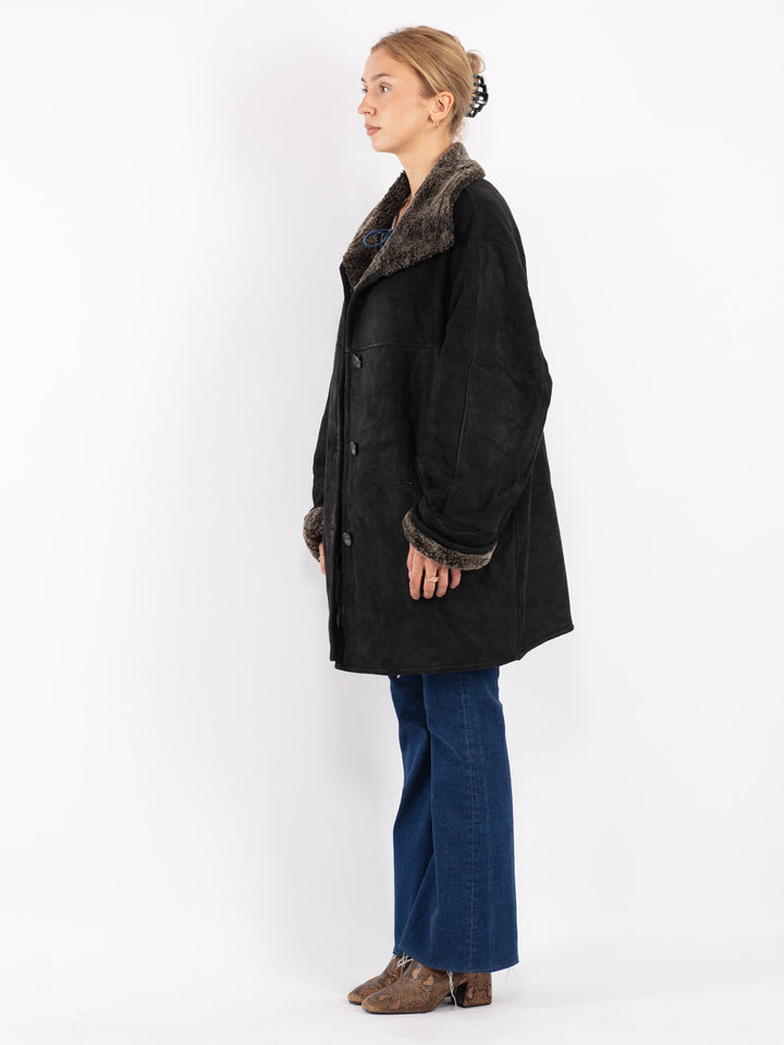 Vintage 90's Women Sheepskin in Black