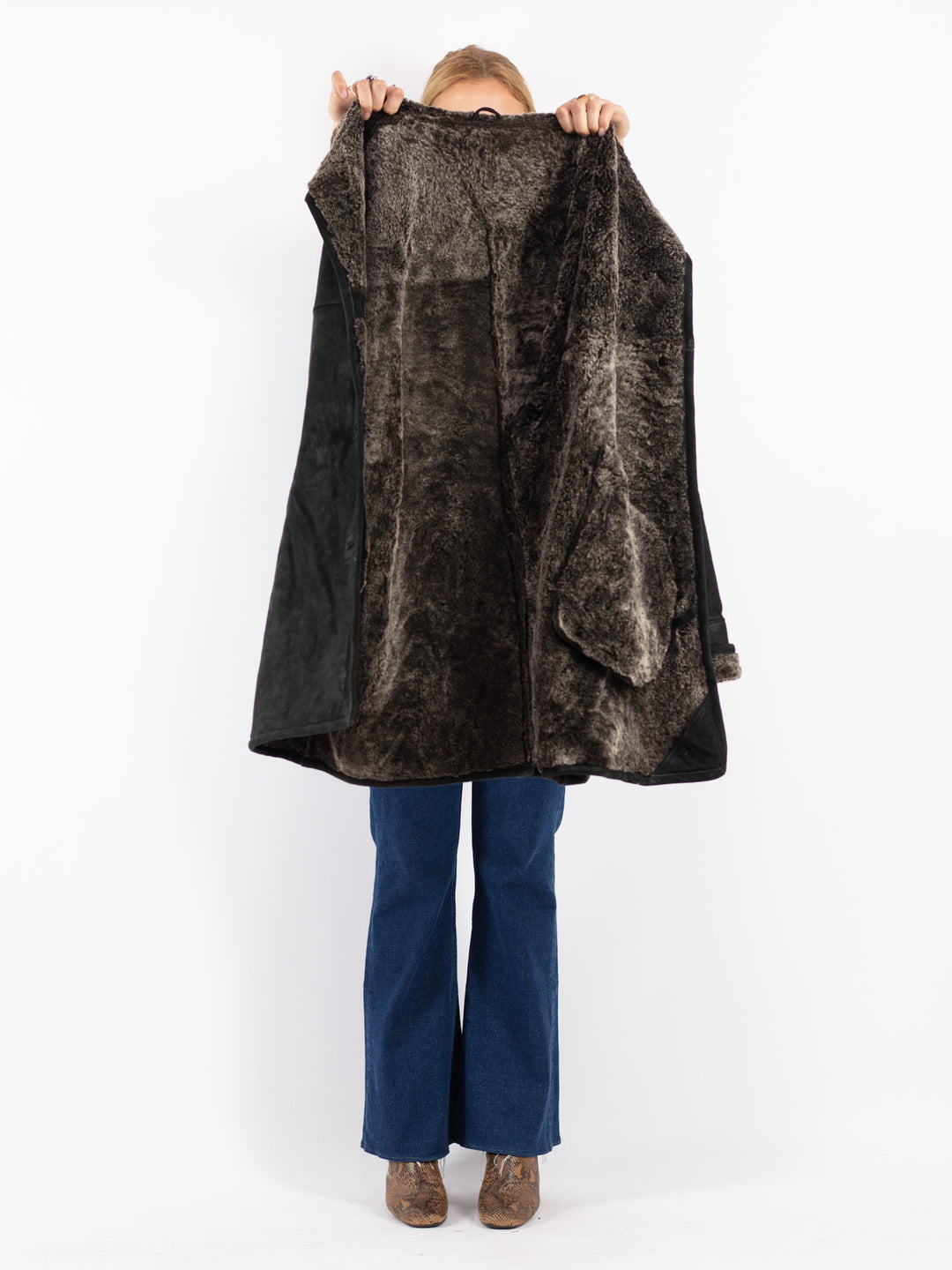 Vintage 90's Women Sheepskin in Black