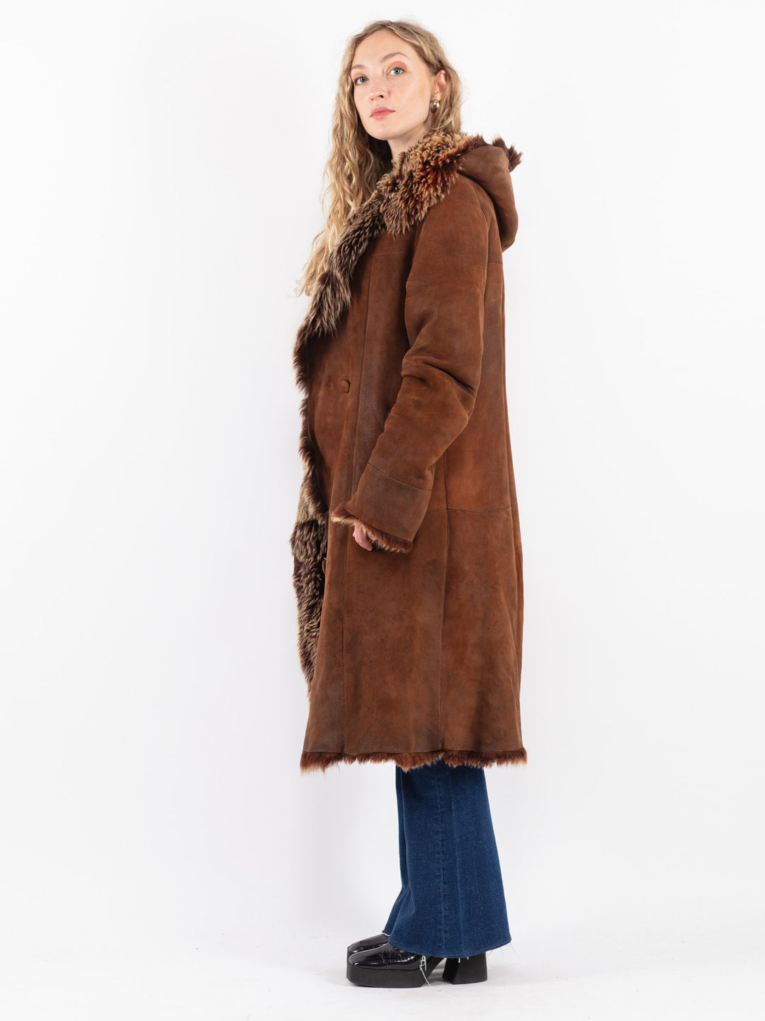 Vintage 90's Women Sheepskin Coat in Brown