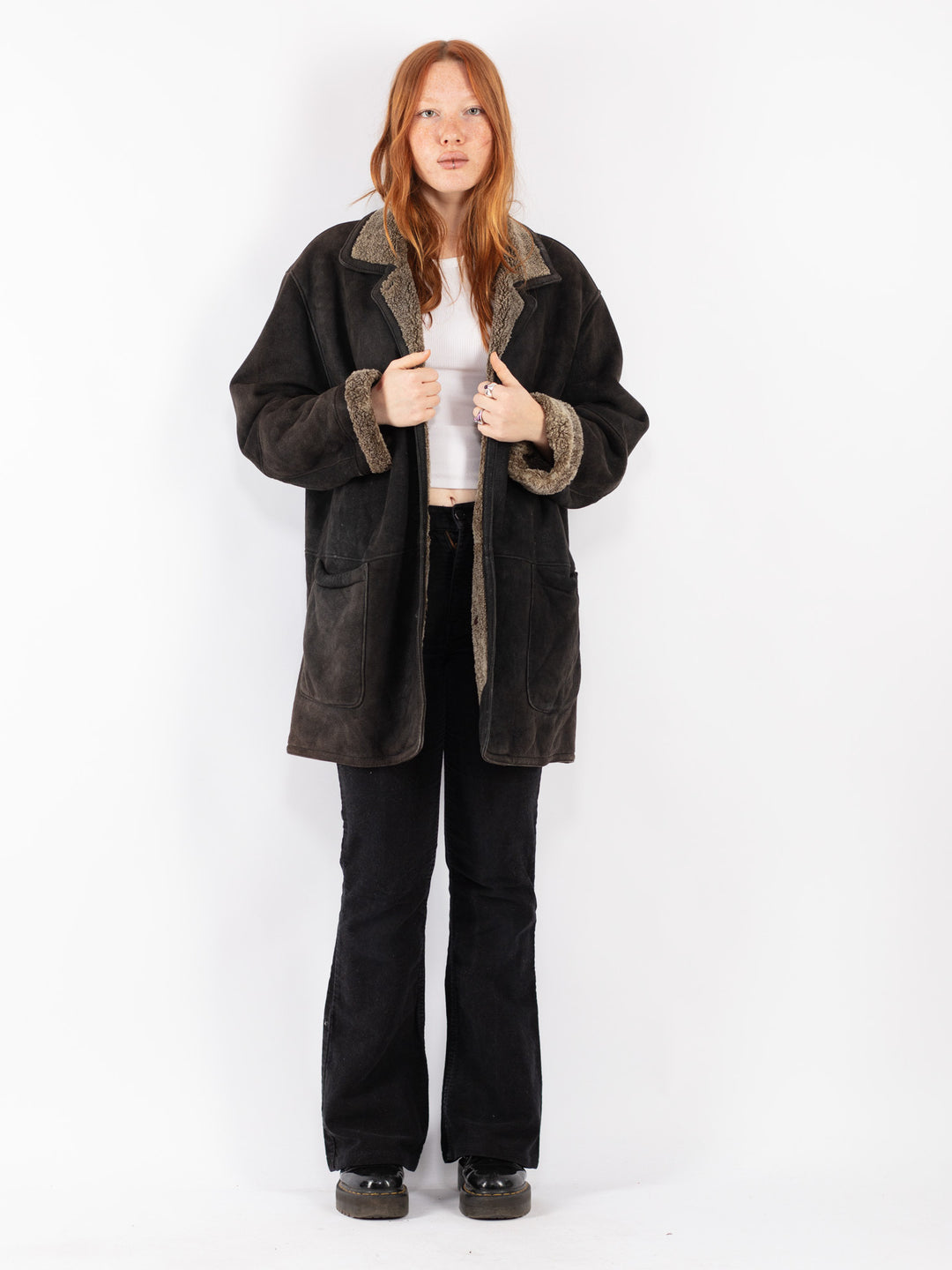 Vintage 90's Women Sheepskin Coat in Black