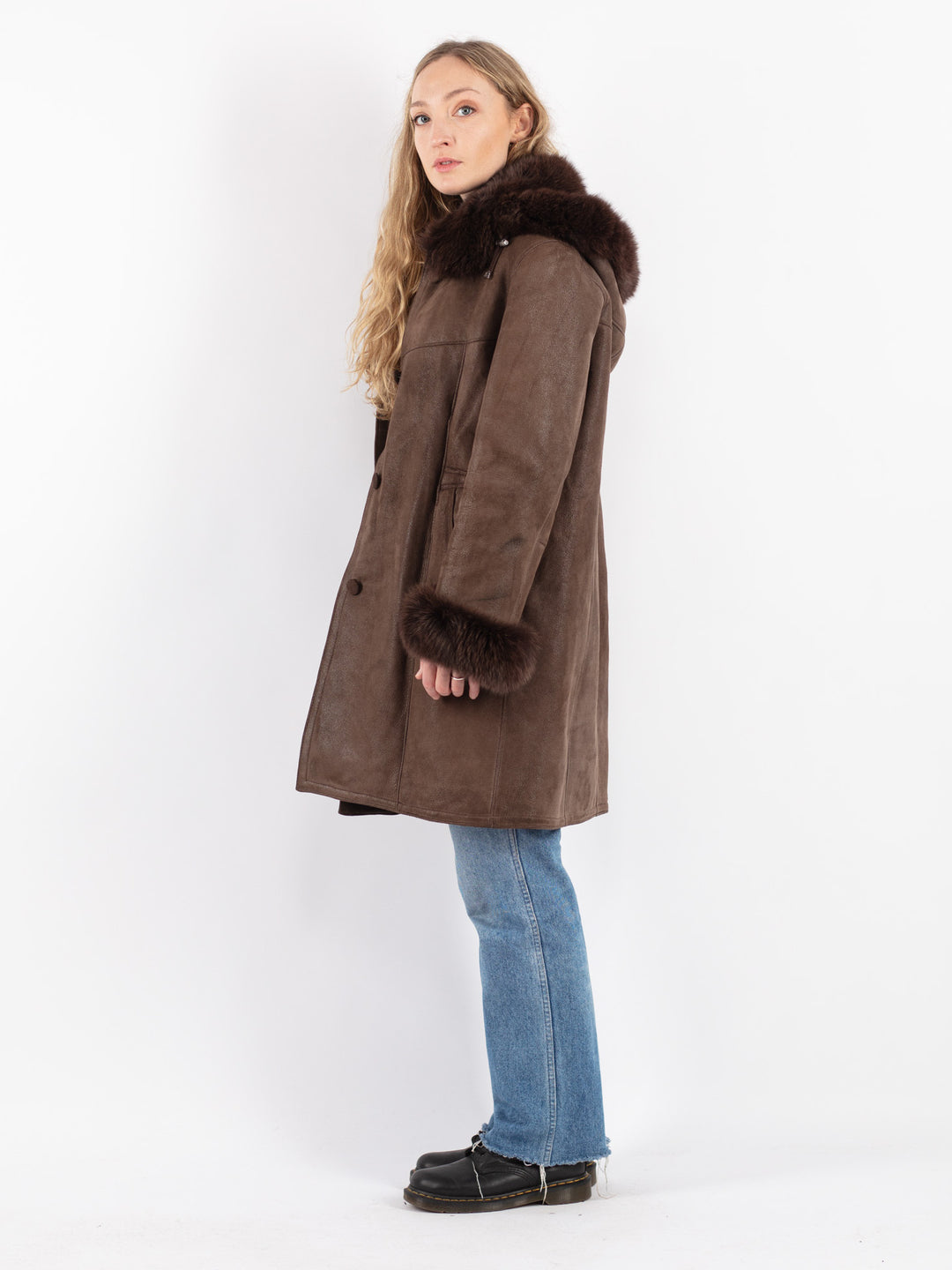 Vintage 90's Women Sheepskin Coat in Brown