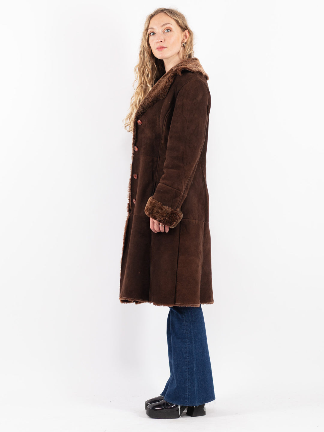 Vintage 90's Women Sheepskin Coat in Brown