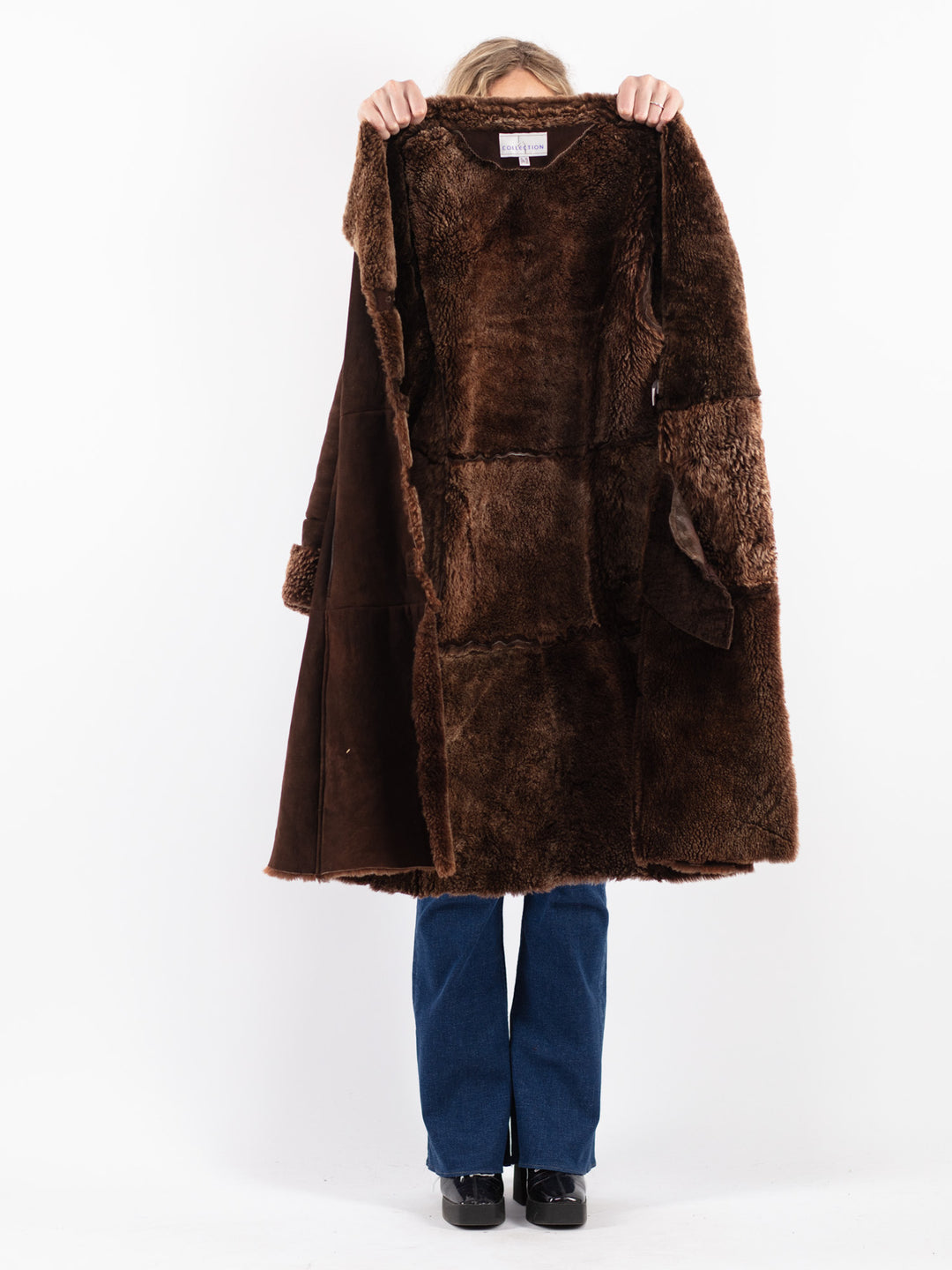 Vintage 90's Women Sheepskin Coat in Brown