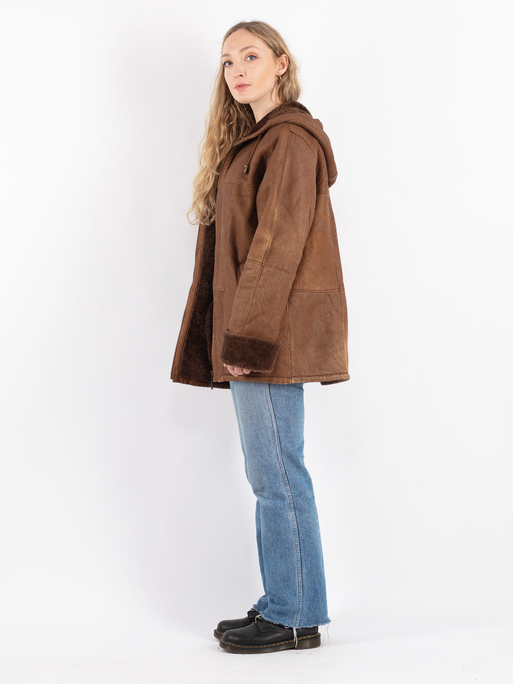 Vintage 90's Women Sheepskin Coat in Brown