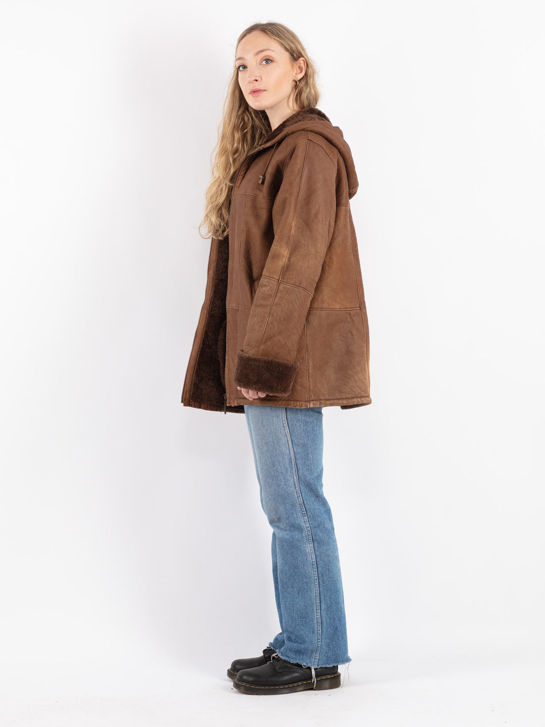 Vintage 90's Women Sheepskin Coat in Brown