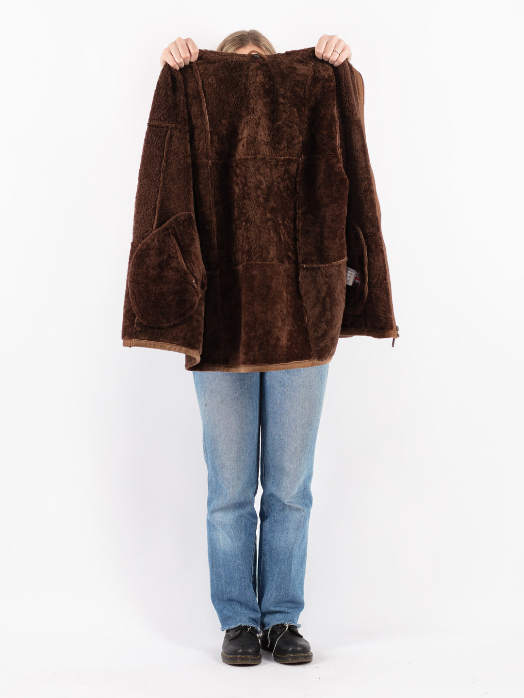 Vintage 90's Women Sheepskin Coat in Brown