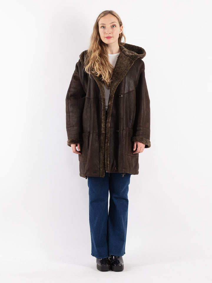 Vintage 90's Women Sheepskin Coat in Brown