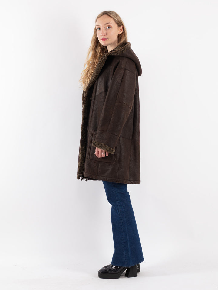 Vintage 90's Women Sheepskin Coat in Brown