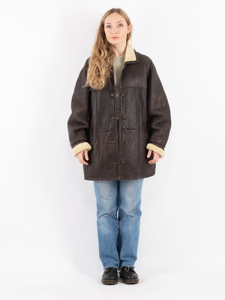 Vintage 90's Women Sheepskin Coat in Brown
