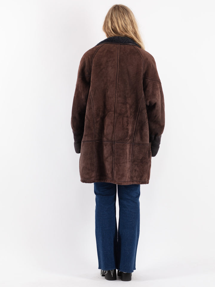 Vintage 90's Women Sheepskin Coat in Brown