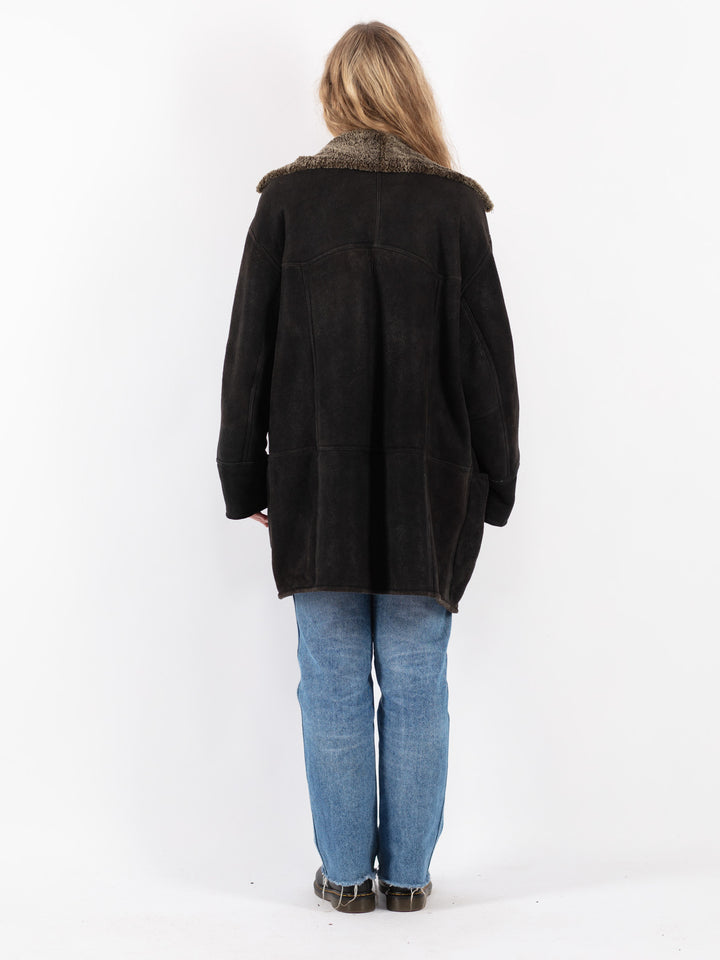 Vintage 90's Women Sheepskin Coat in Black