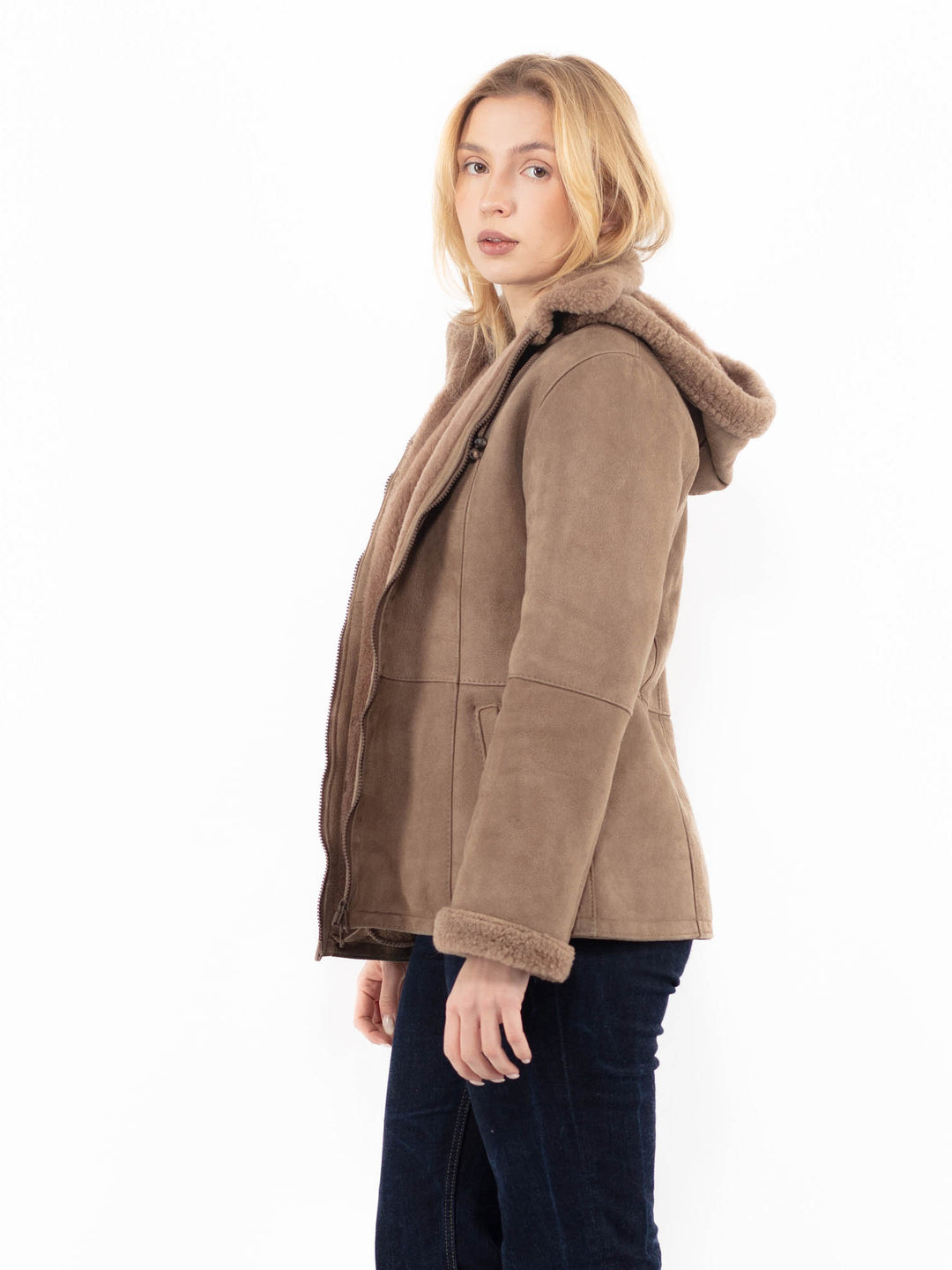 Vintage 90's Women Sheepskin Jacket in BeigeA1086