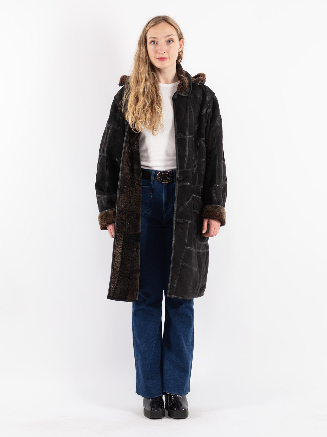 Vintage 90's Women Sheepskin Coat in Black