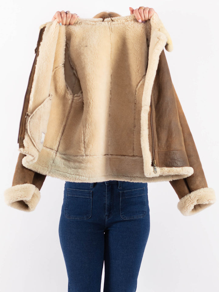 Vintage 90's Women Sheepskin Jacket in BrownV9551