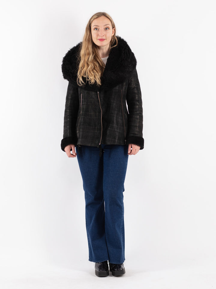 Vintage 90's Women Sheepskin Jacket in BlackV8904