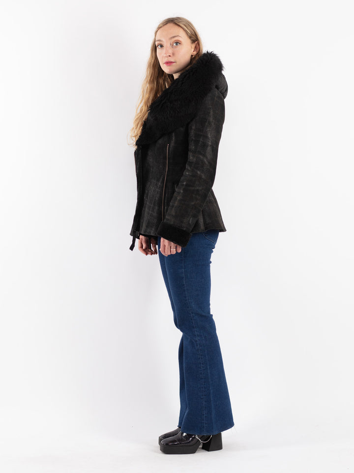 Vintage 90's Women Sheepskin Jacket in BlackV8904