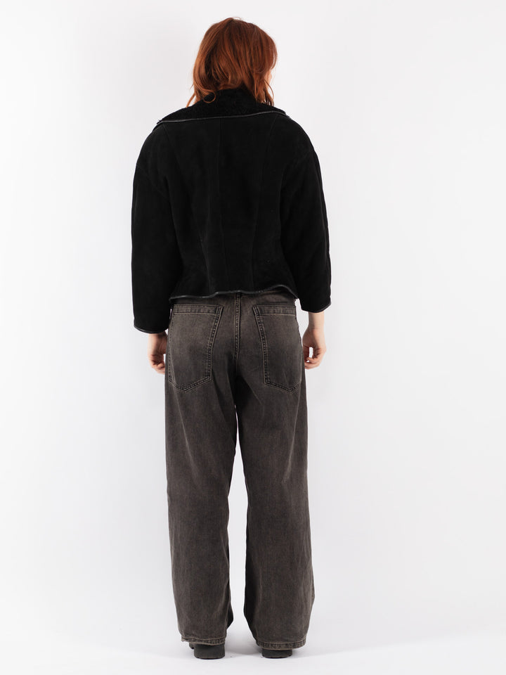 Vintage 90's Women Sheepskin Jacket in Black