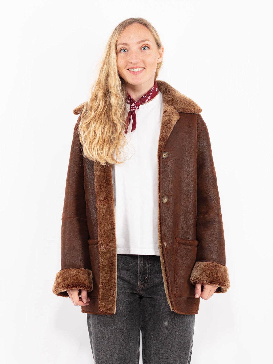 Vintage 90's Women Sheepskin Coat in BrownA0642