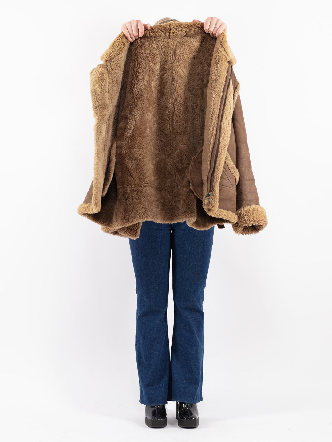 Vintage 90's Women Sheepskin Jacket in Brown