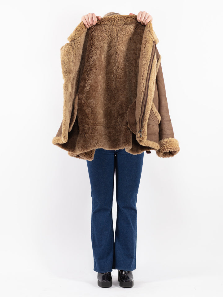 Vintage 90's Women Sheepskin Jacket in Brown
