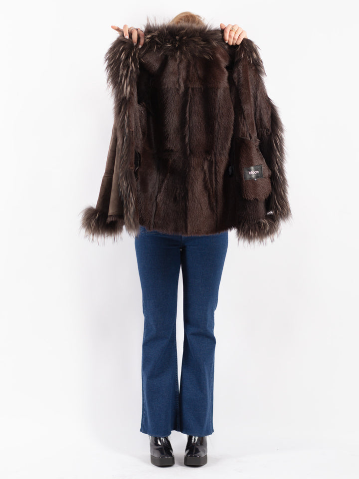 Vintage 90's Women Sheepskin Jacket in Brown