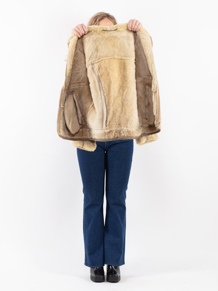 Vintage 90's Women Sheepskin Jacket in Beige