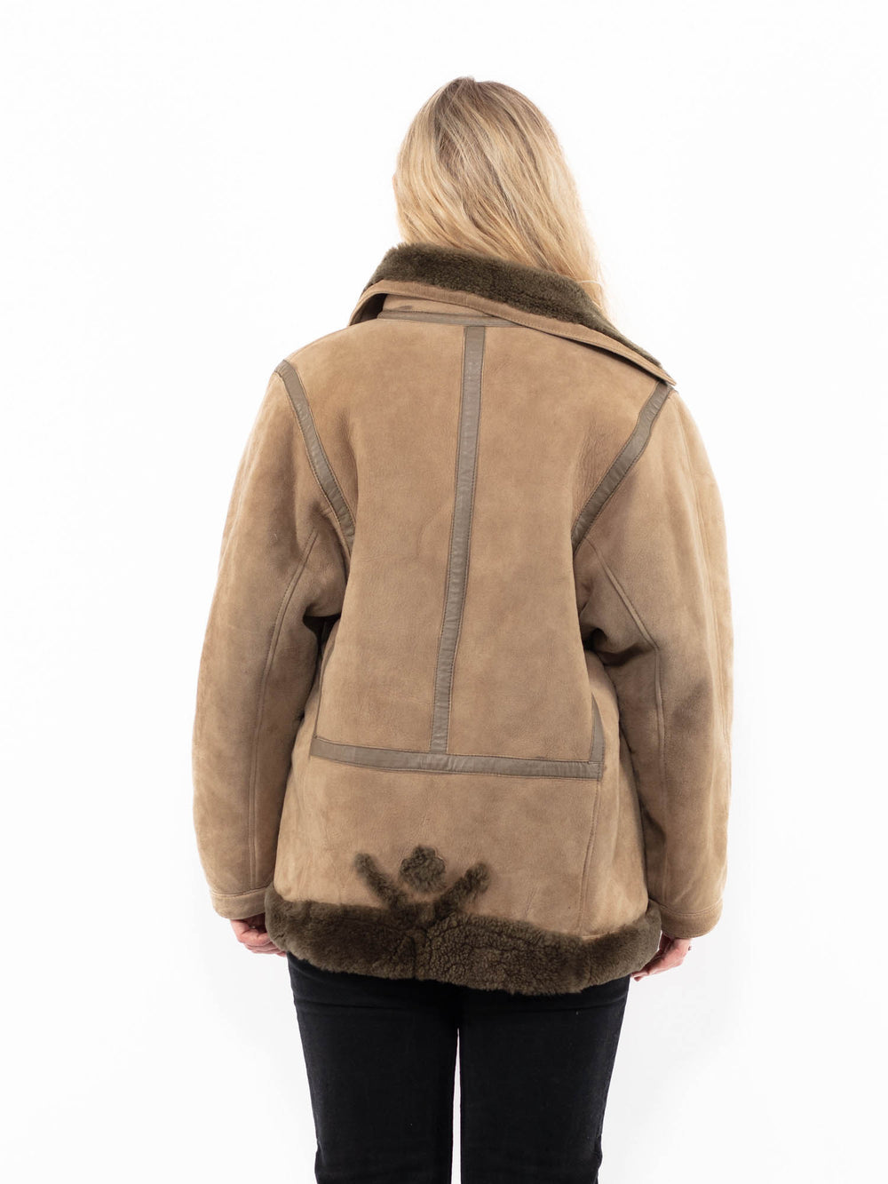 Vintage 90's Women Sheepskin Jacket in BeigeA0940