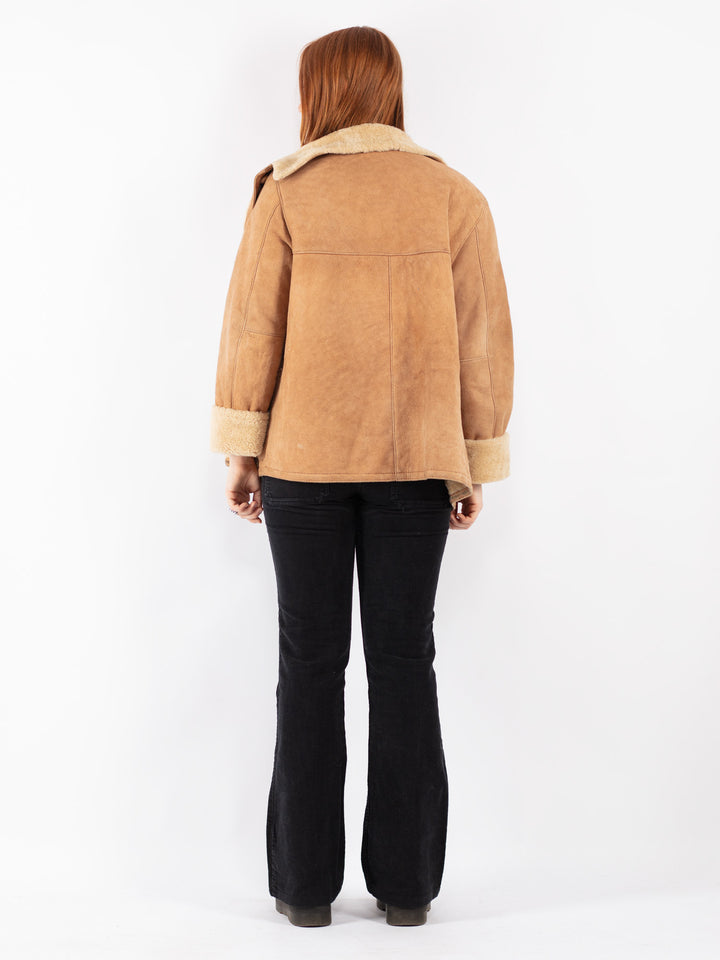 Vintage 90's Women Sheepskin Jacket in Beige