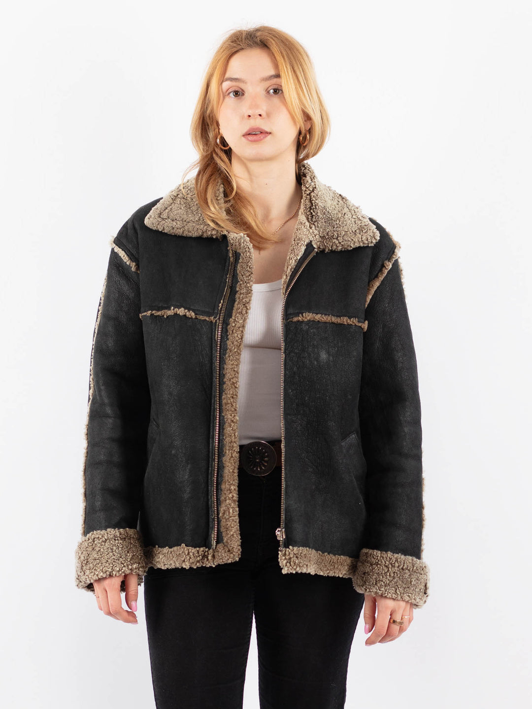 Vintage 90's Women Sheepskin Jacket in BlackV9686