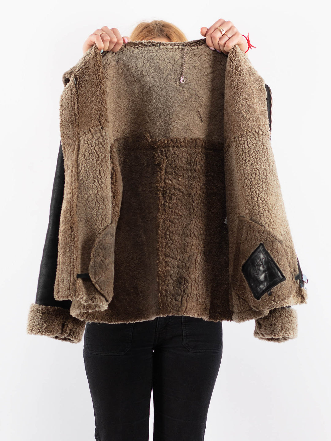 Vintage 90's Women Sheepskin Jacket in BlackV9686