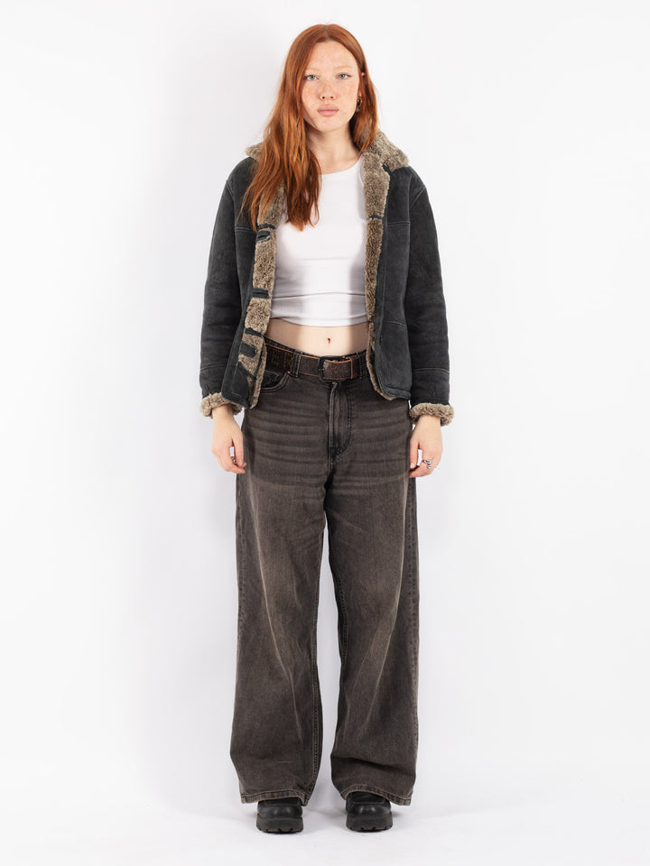 Vintage 90's Women Sheepskin Jacket in Black