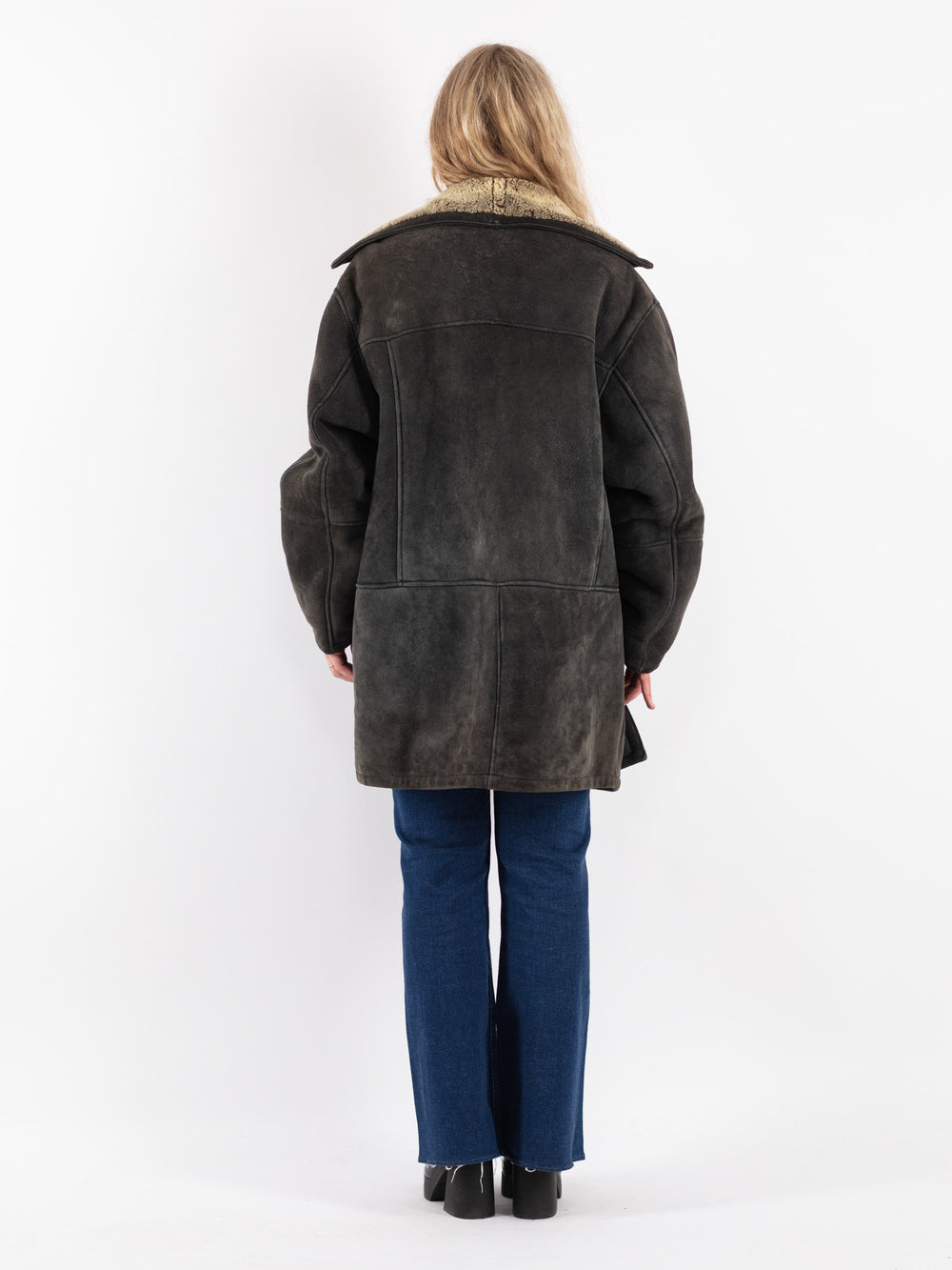 Vintage 90's Women Sheepskin in Black