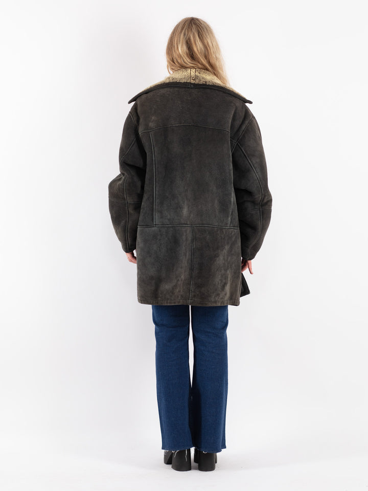 Vintage 90's Women Sheepskin in Black