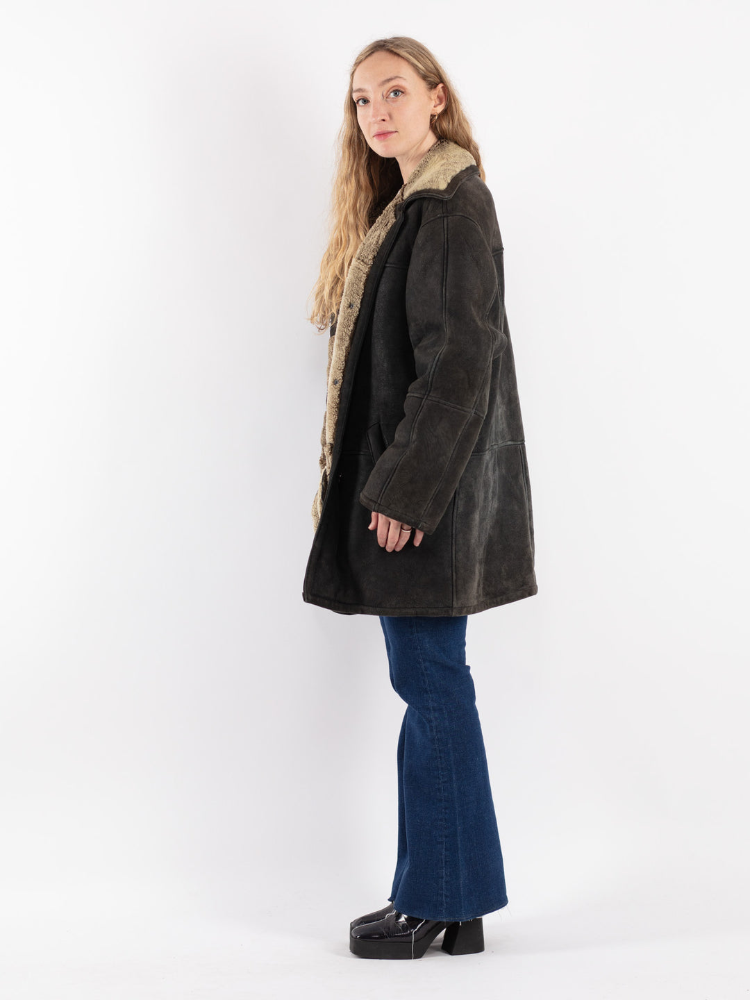 Vintage 90's Women Sheepskin in Black