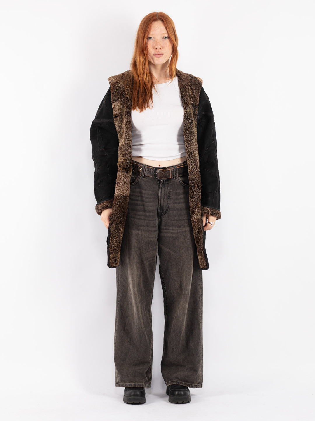 Vintage 90's Women Sheepskin Coat in Black