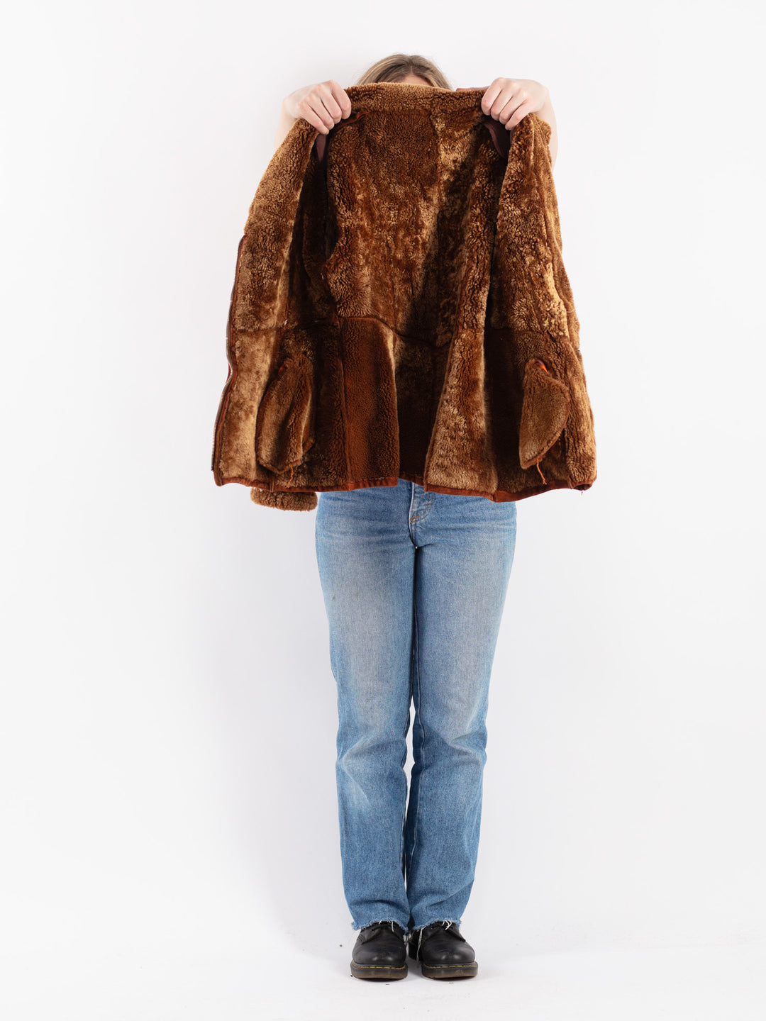 Vintage 90's Women Sheepskin Jacket in BrownV9091