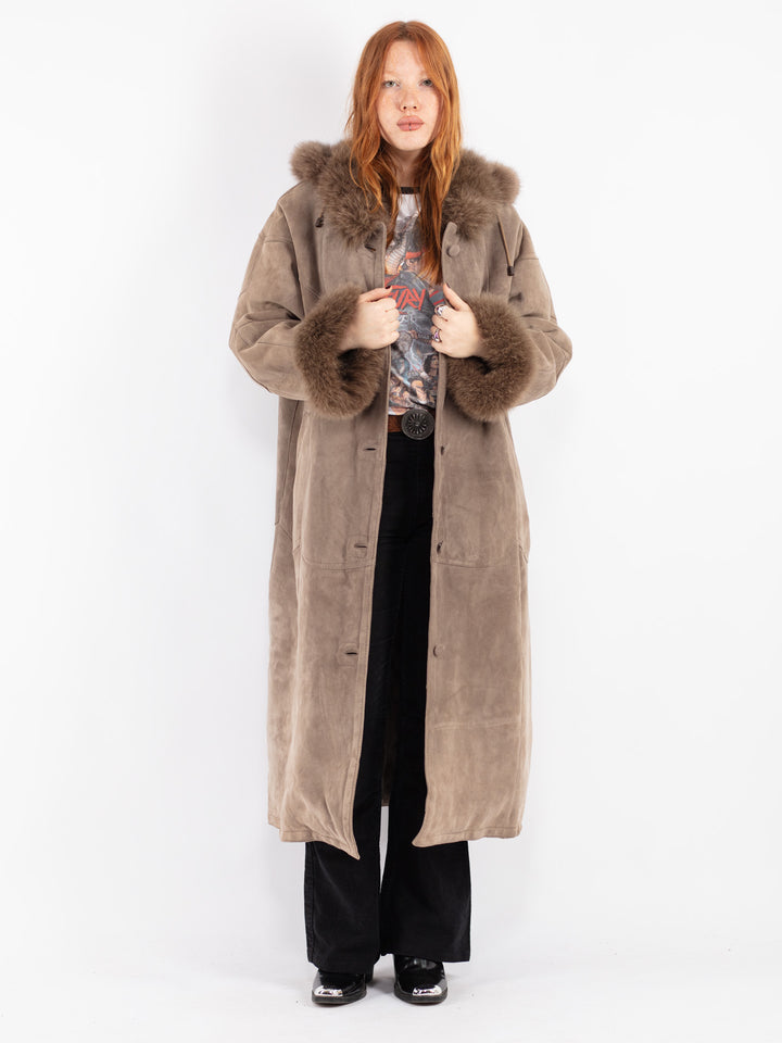 Vintage 90's Women Sheepskin Coat in Beige