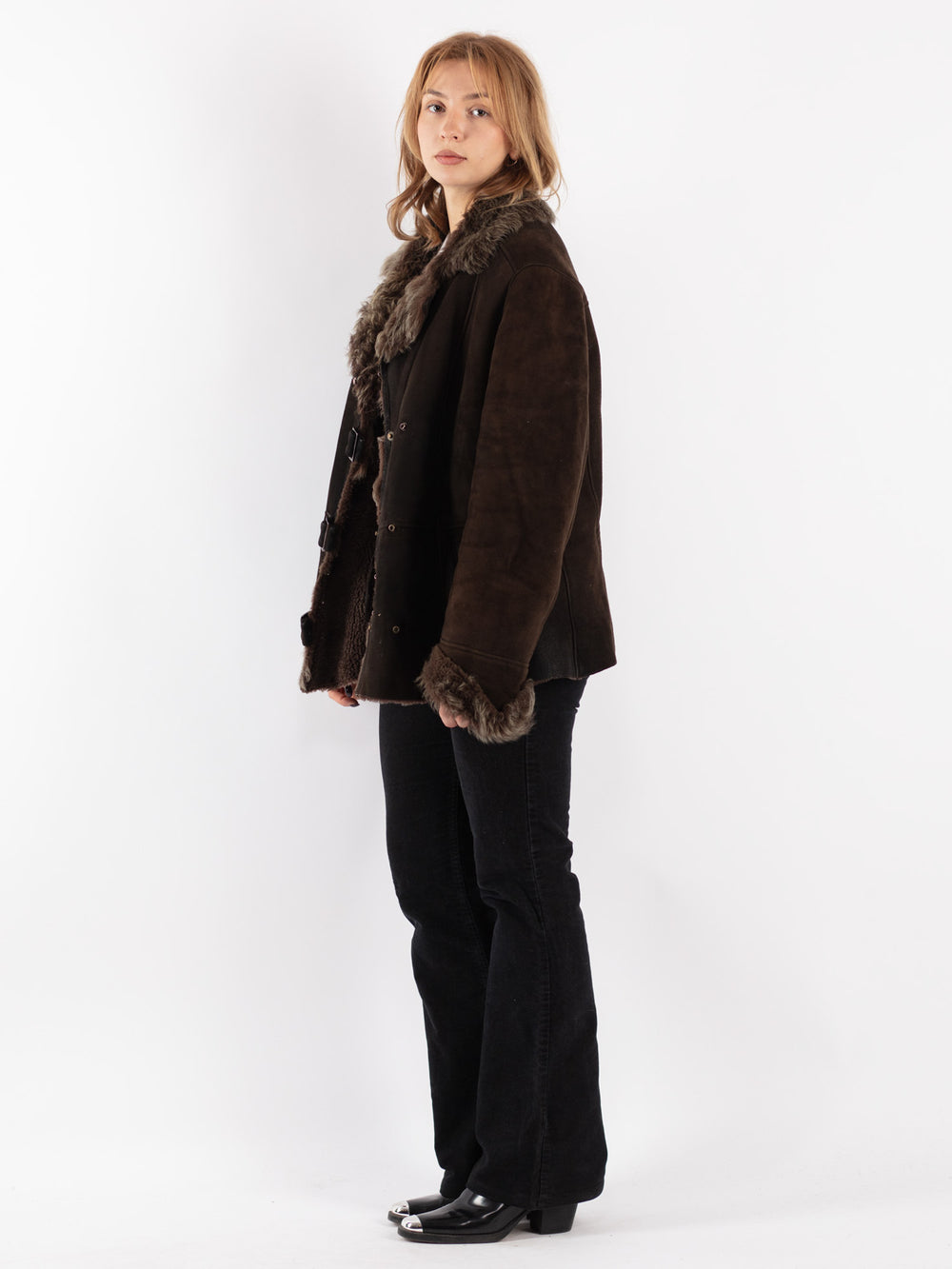 Vintage 90's Women Sheepskin Jacket in Brown